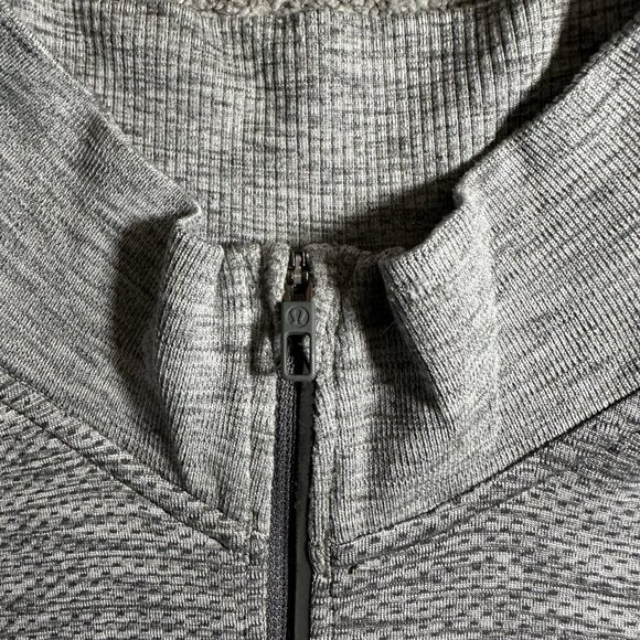 Lululemon Vent Tech 1/2 Zip Mens Large Pullover Grey  Long Sleeve Performance - Picture 2 of 11